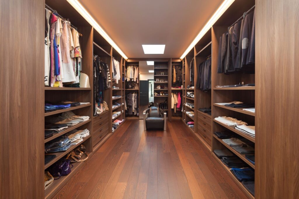 Transform Your Space with Custom Closet Solutions
